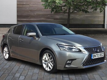 2020 (70) - 200h 1.8 5dr CVT (Premium/Tech Pack)