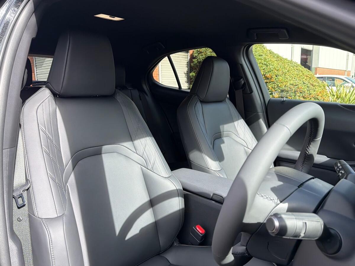 Used Lexus UX 2026 for sale - 77893604: Photo 13