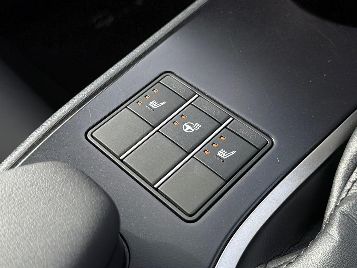 Used Lexus UX 2022 for sale - 78117317: Photo 14