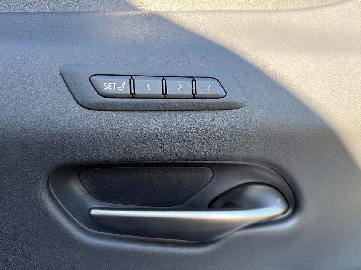 Used Lexus UX 2019 for sale - 77551531: Photo 16