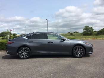 Used Lexus ES 2023 for sale - 74752435: Photo