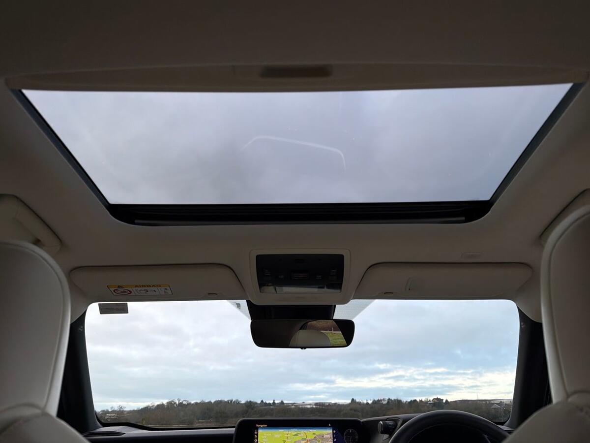 Used Lexus UX 2021 for sale - 77231637: Photo 16