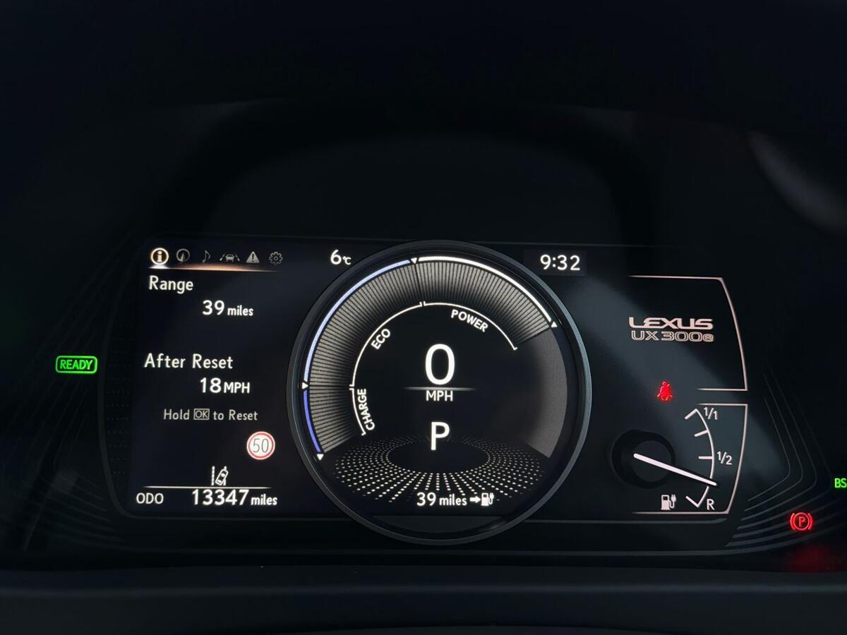 Used Lexus UX 2021 for sale - 77231637: Photo 17