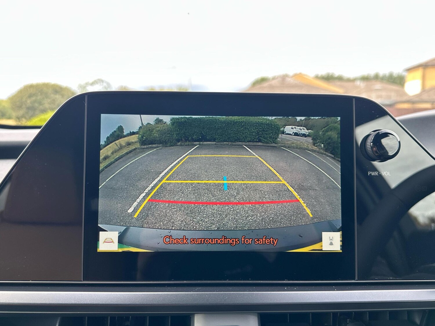 Used Lexus UX 2025 for sale - 77770740: Photo 16