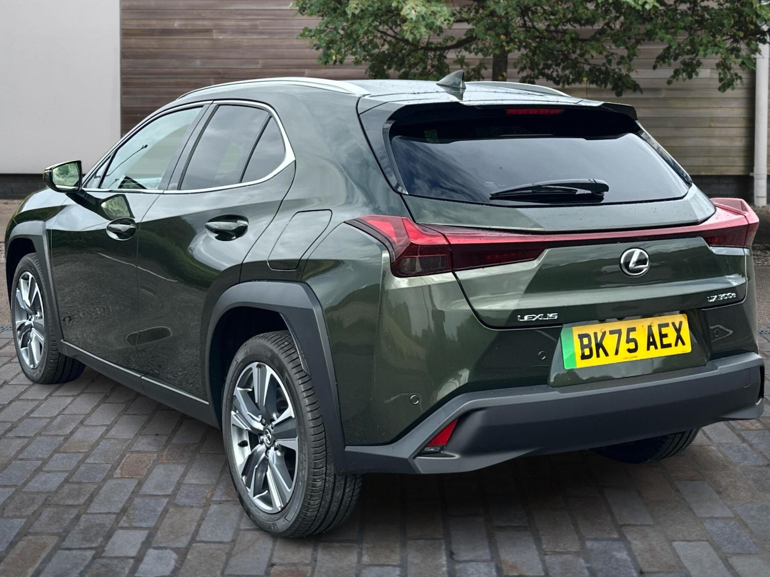 Used Lexus UX 2025 for sale - 77770740: Photo 3