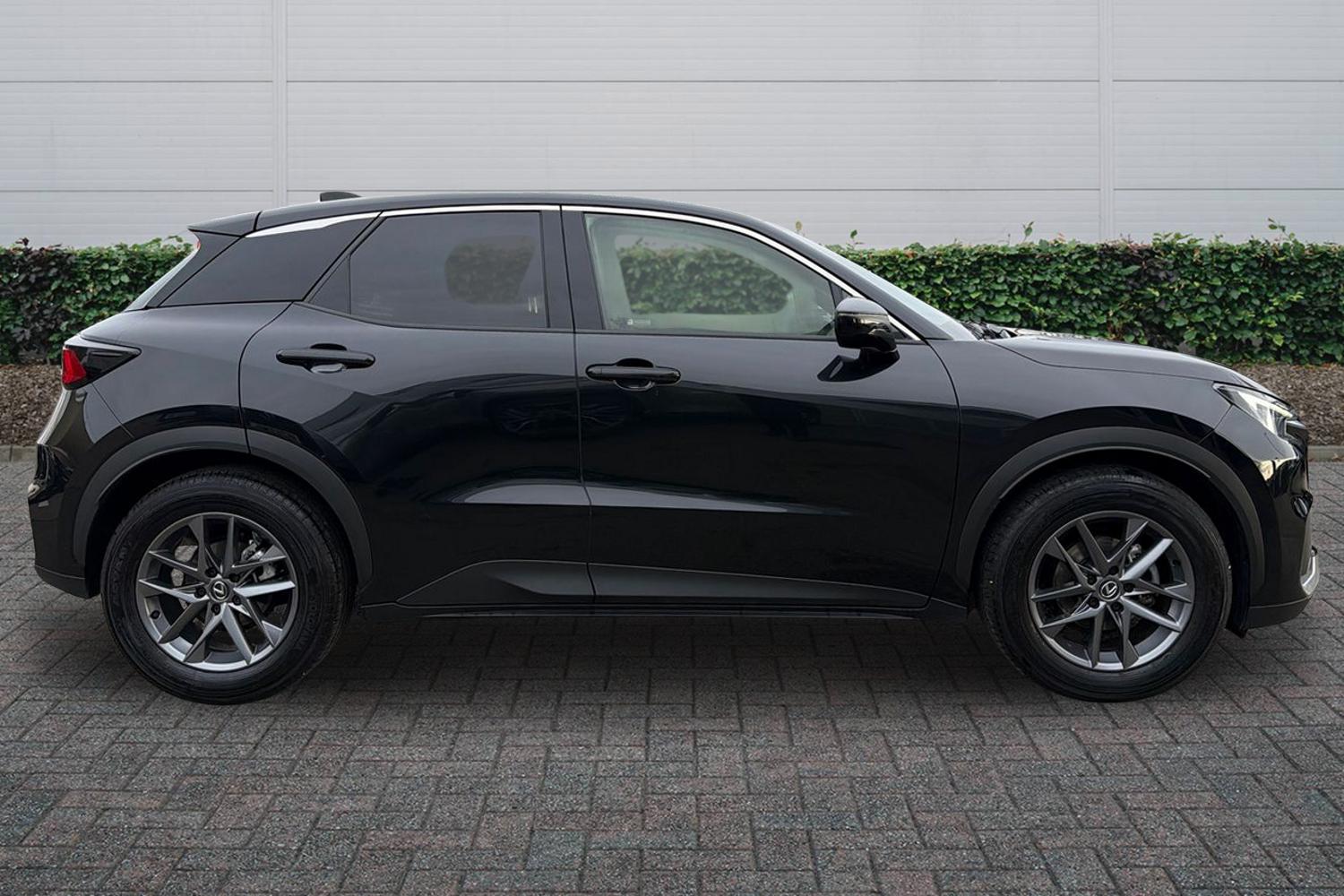 Used Lexus LBX 2025 for sale - 77725081: Photo 5