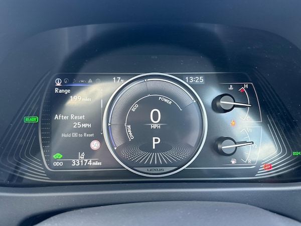 Used Lexus UX 2022 for sale - 76086195: Photo 11