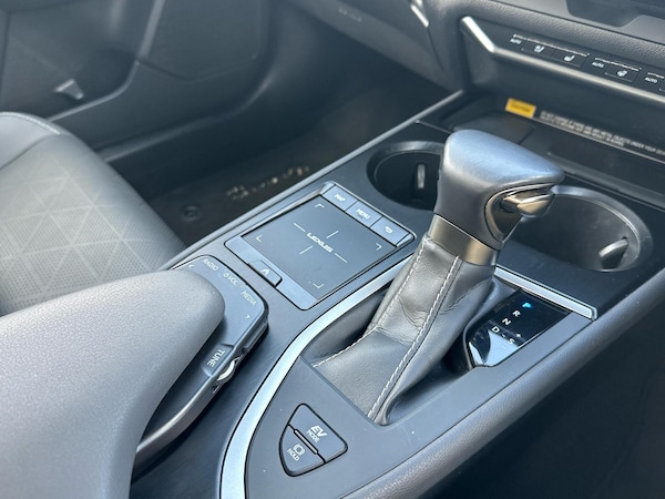 Used Lexus UX 2022 for sale - 76086195: Photo 18