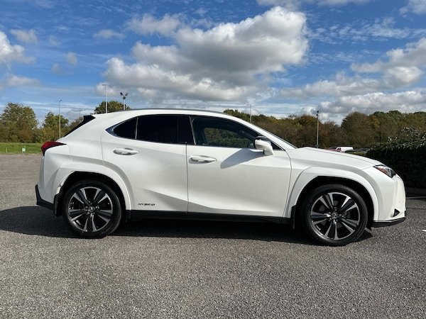 Used Lexus UX 2022 for sale - 76086195: Photo 4