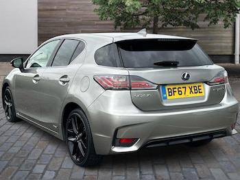 Used Lexus CT 2017 for sale - 75155504: Photo