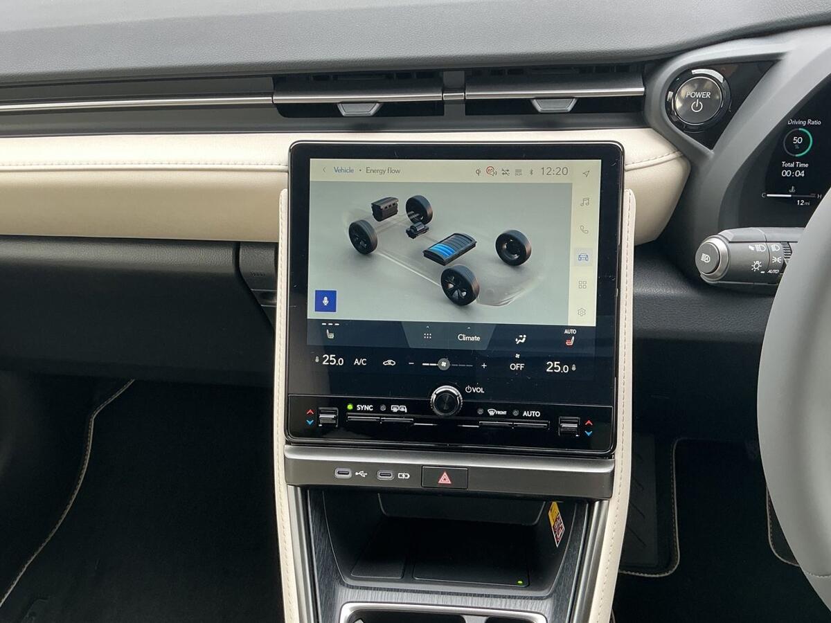 Used Lexus LBX 2026 for sale - 78088228: Photo 11