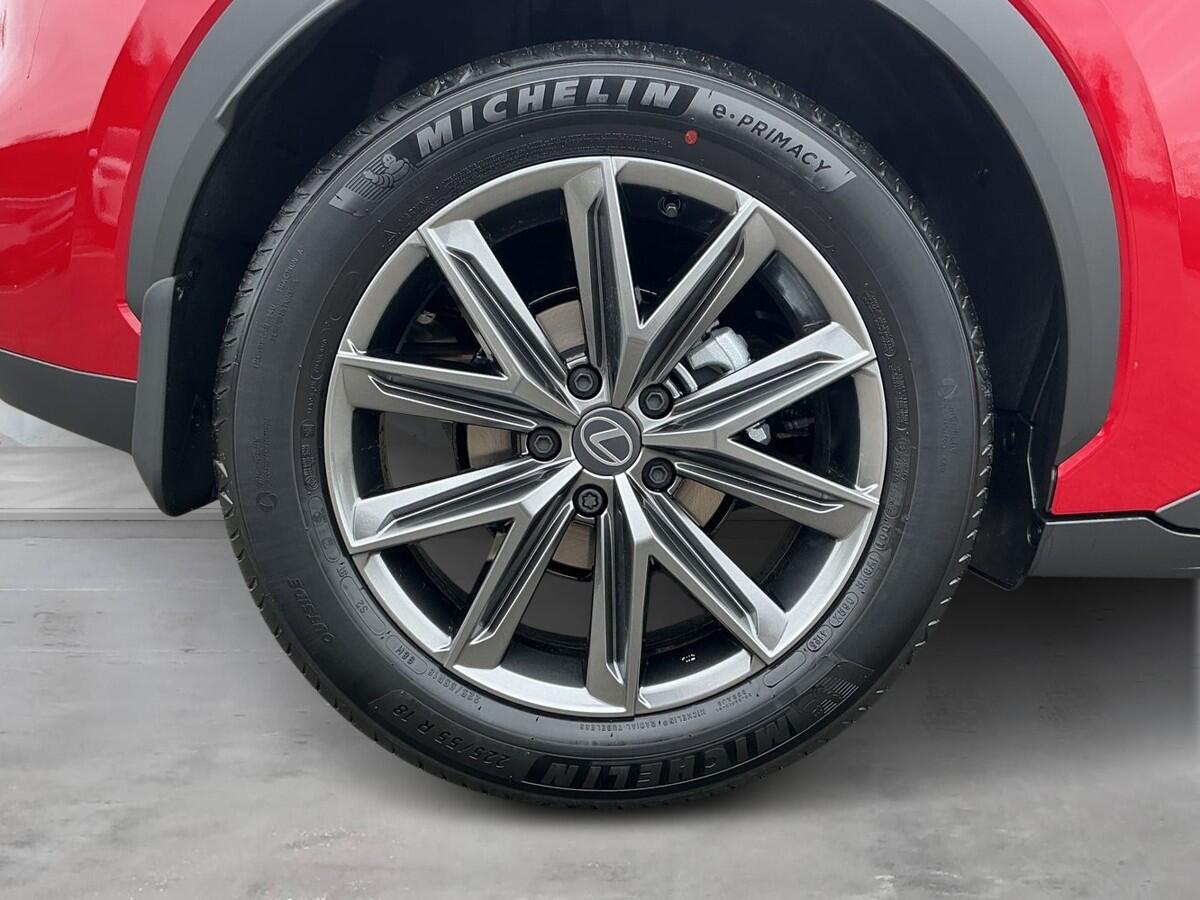 Used Lexus LBX 2026 for sale - 78088228: Photo 6