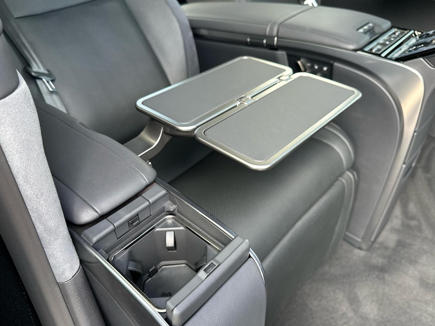 Used Lexus LM 2025 for sale - 76574657: Photo 34