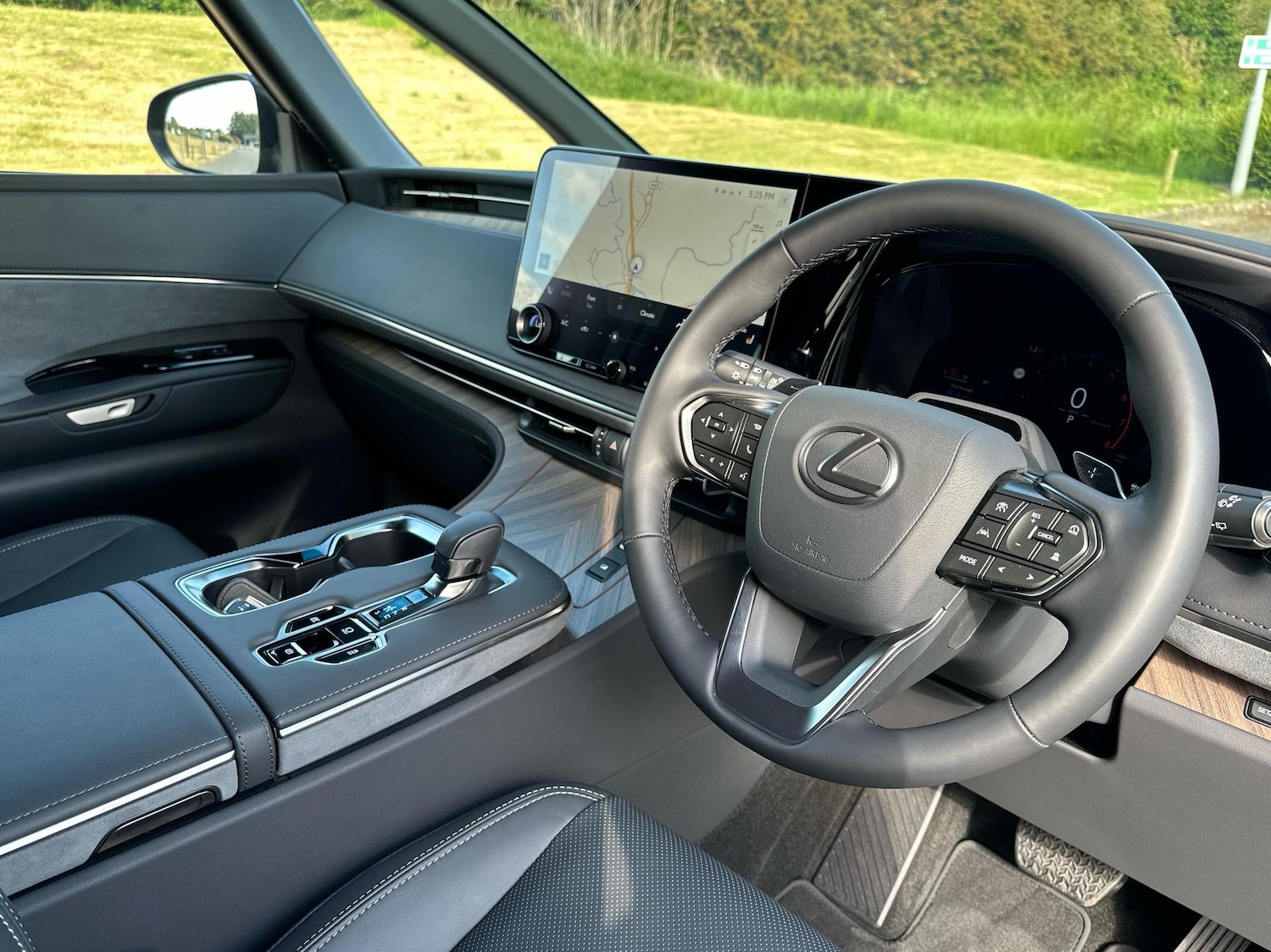 Used Lexus LM 2025 for sale - 76574657: Photo 7