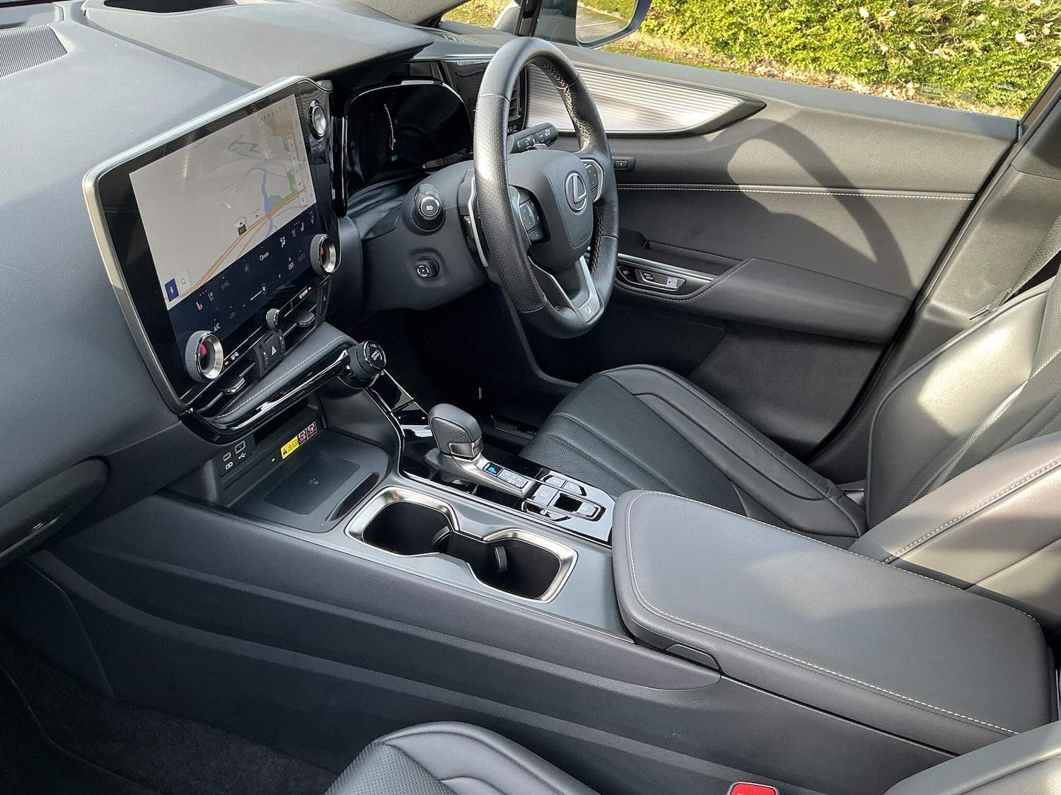 Used Lexus NX 2022 for sale - 76837716: Photo 2