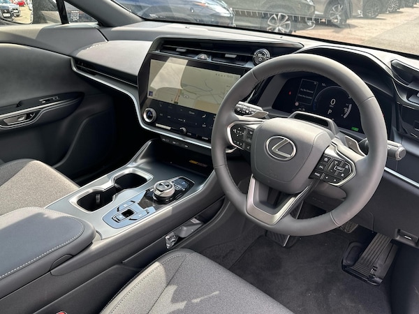 Used Lexus RZ 2025 for sale - 74876604: Photo 7
