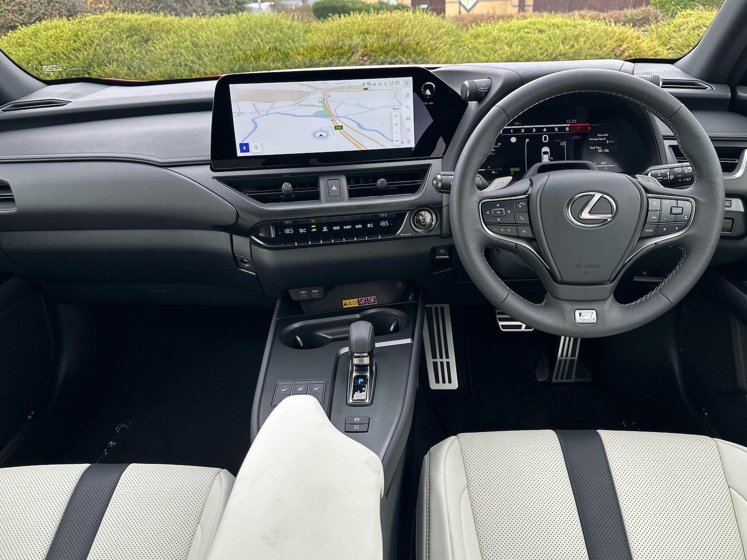 Used Lexus UX 2025 for sale - 76514438: Photo 12