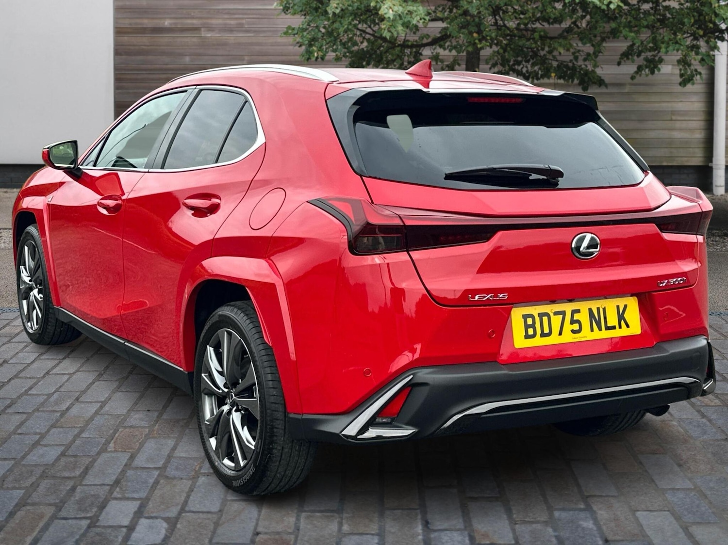 Used Lexus UX 2025 for sale - 76514438: Photo 3