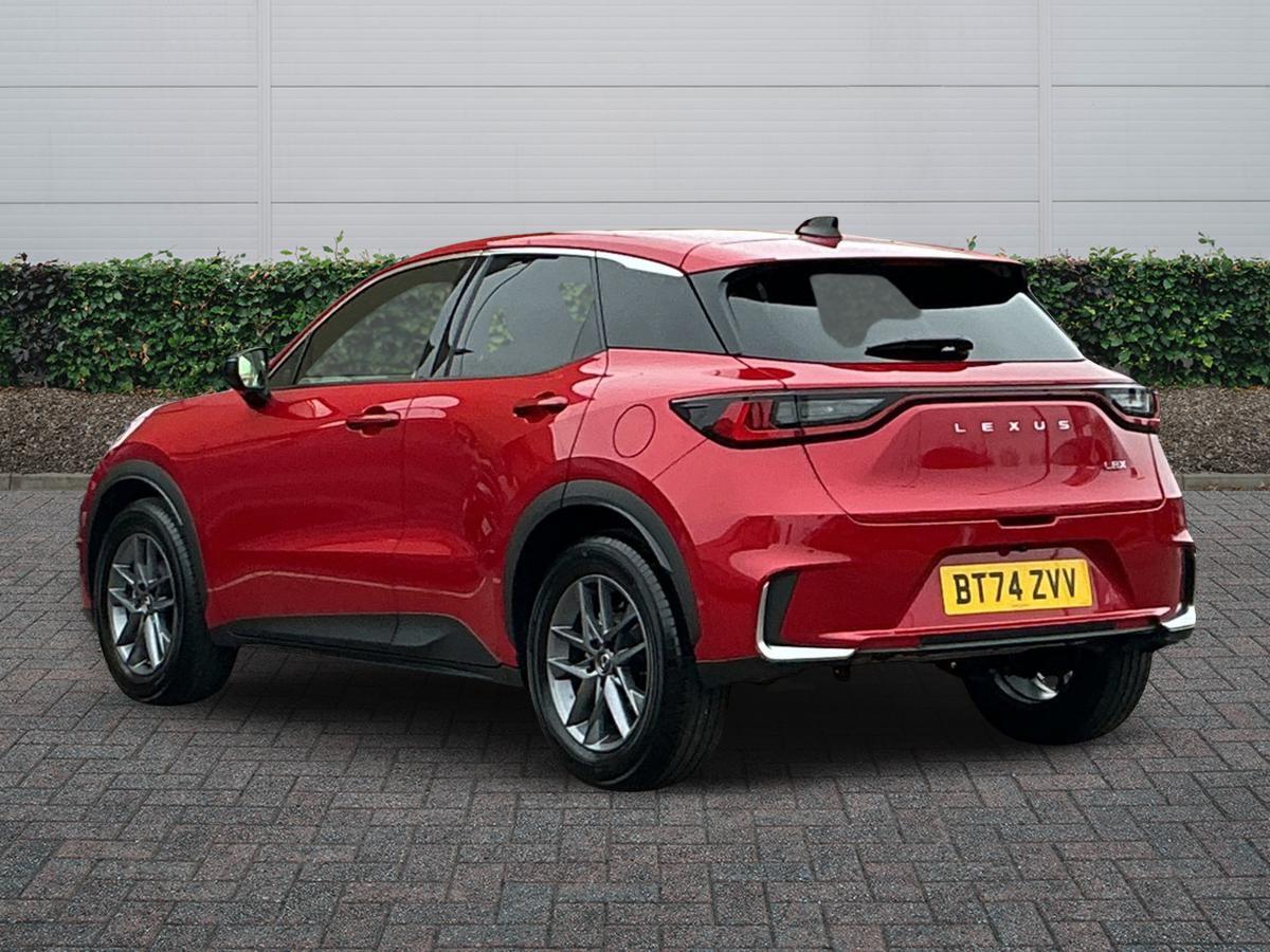 Used Lexus LBX 2024 for sale - 77046371: Photo 2