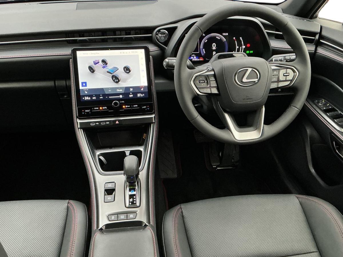Used Lexus LBX 2024 for sale - 77046371: Photo 8