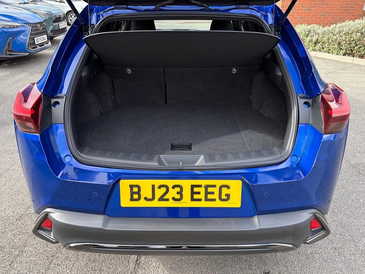 Used Lexus UX 2023 for sale - 78059323: Photo 10