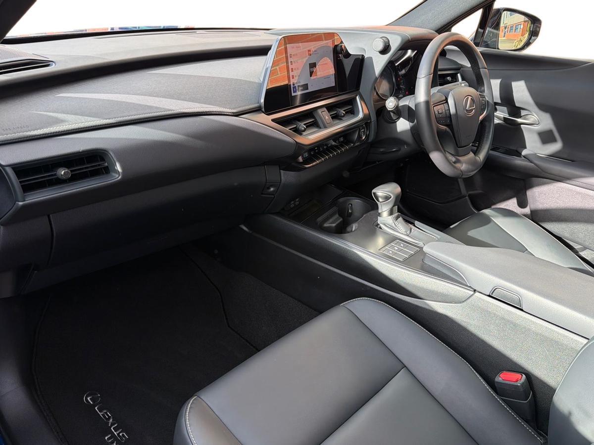 Used Lexus UX 2023 for sale - 78059323: Photo 7