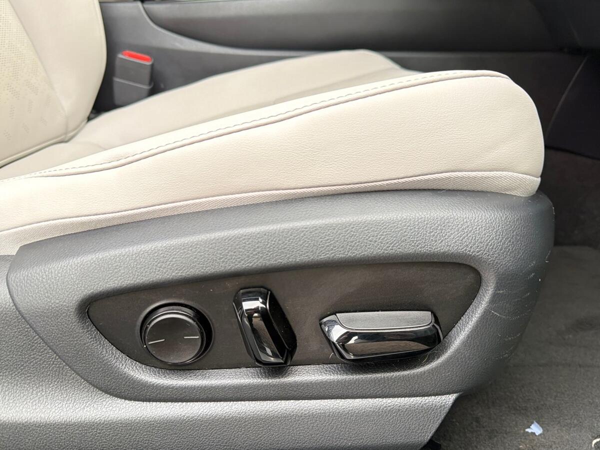 Used Lexus UX 2023 for sale - 77397111: Photo 14