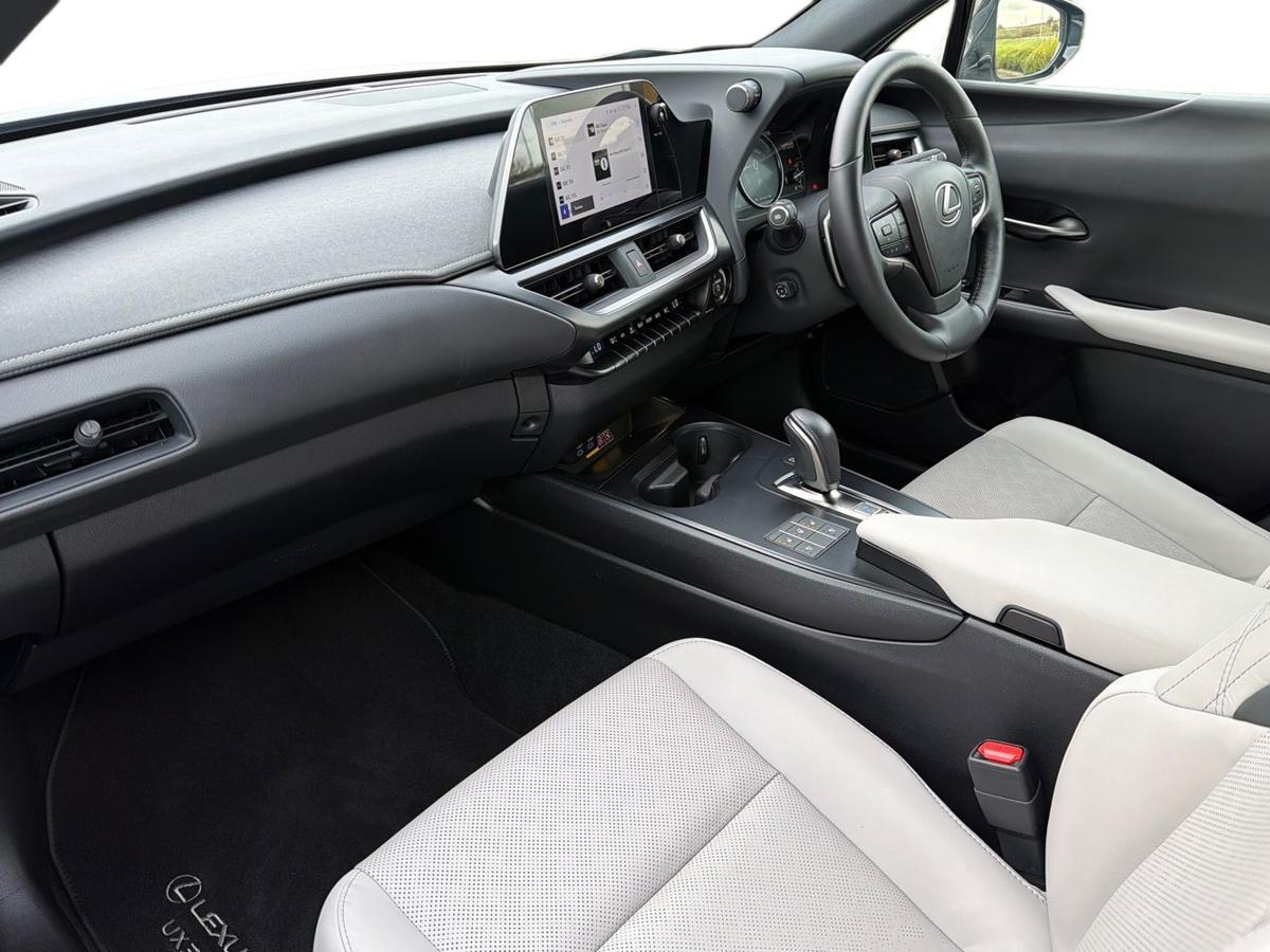 Used Lexus UX 2023 for sale - 77397111: Photo 7