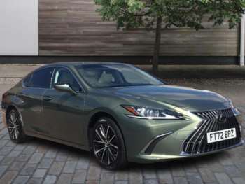 2023 (72) - 300h 2.5 4dr CVT Premium Edition