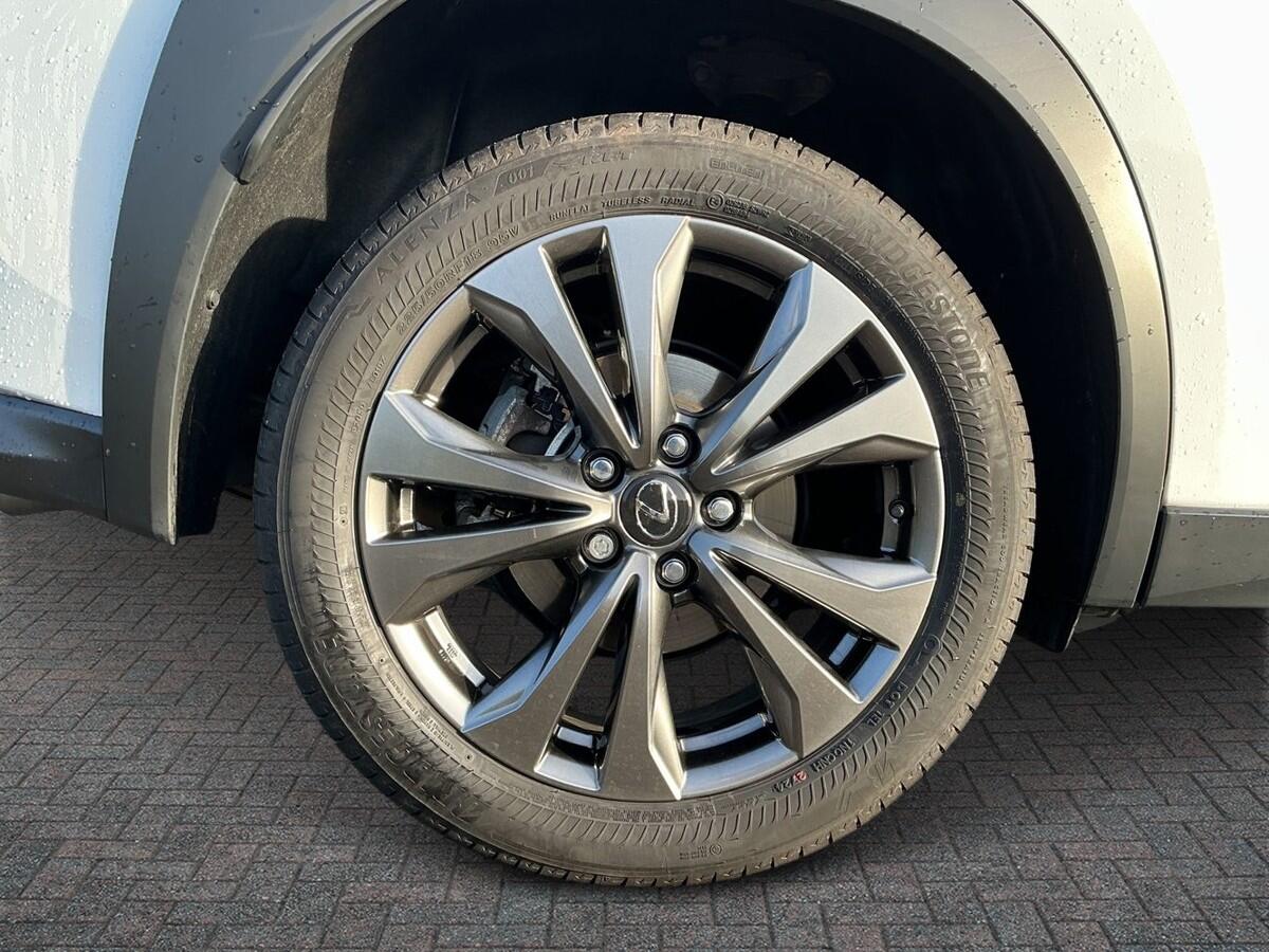 Used Lexus UX 2025 for sale - 76937290: Photo 6