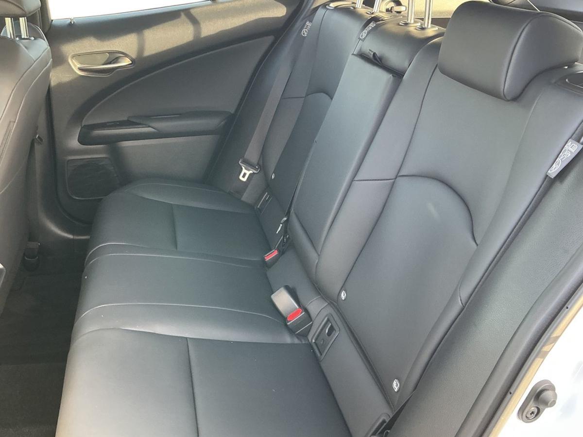 Used Lexus UX 2025 for sale - 76937290: Photo 9