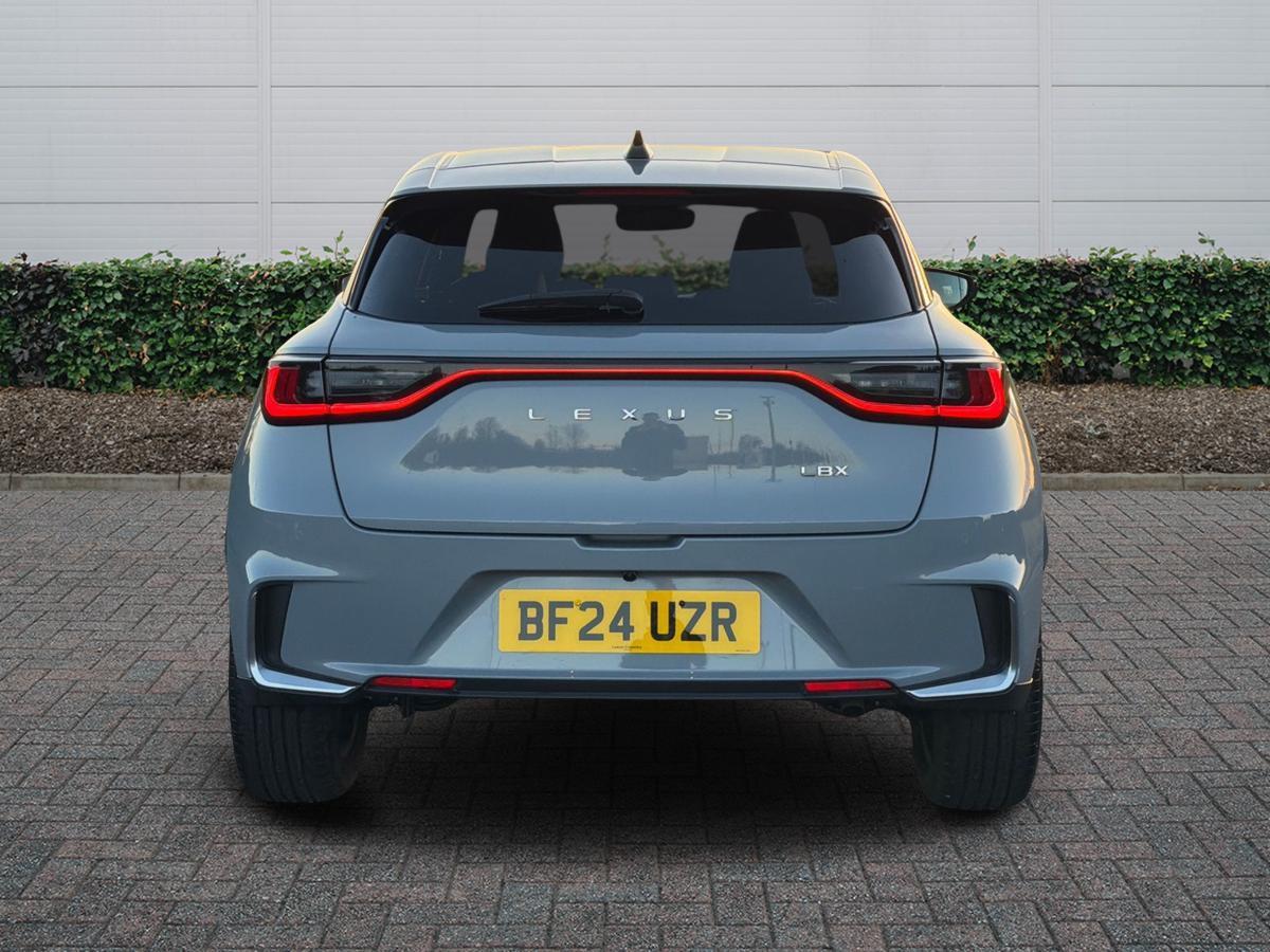 Used Lexus LBX 2024 for sale - 77231564: Photo 4