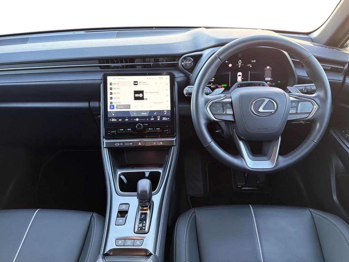 Used Lexus LBX 2024 for sale - 77231564: Photo 8