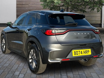 Used Lexus LBX 2024 for sale - 76095658: Photo 3