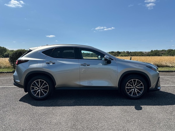 Used Lexus NX 2023 for sale - 75521698: Photo 4