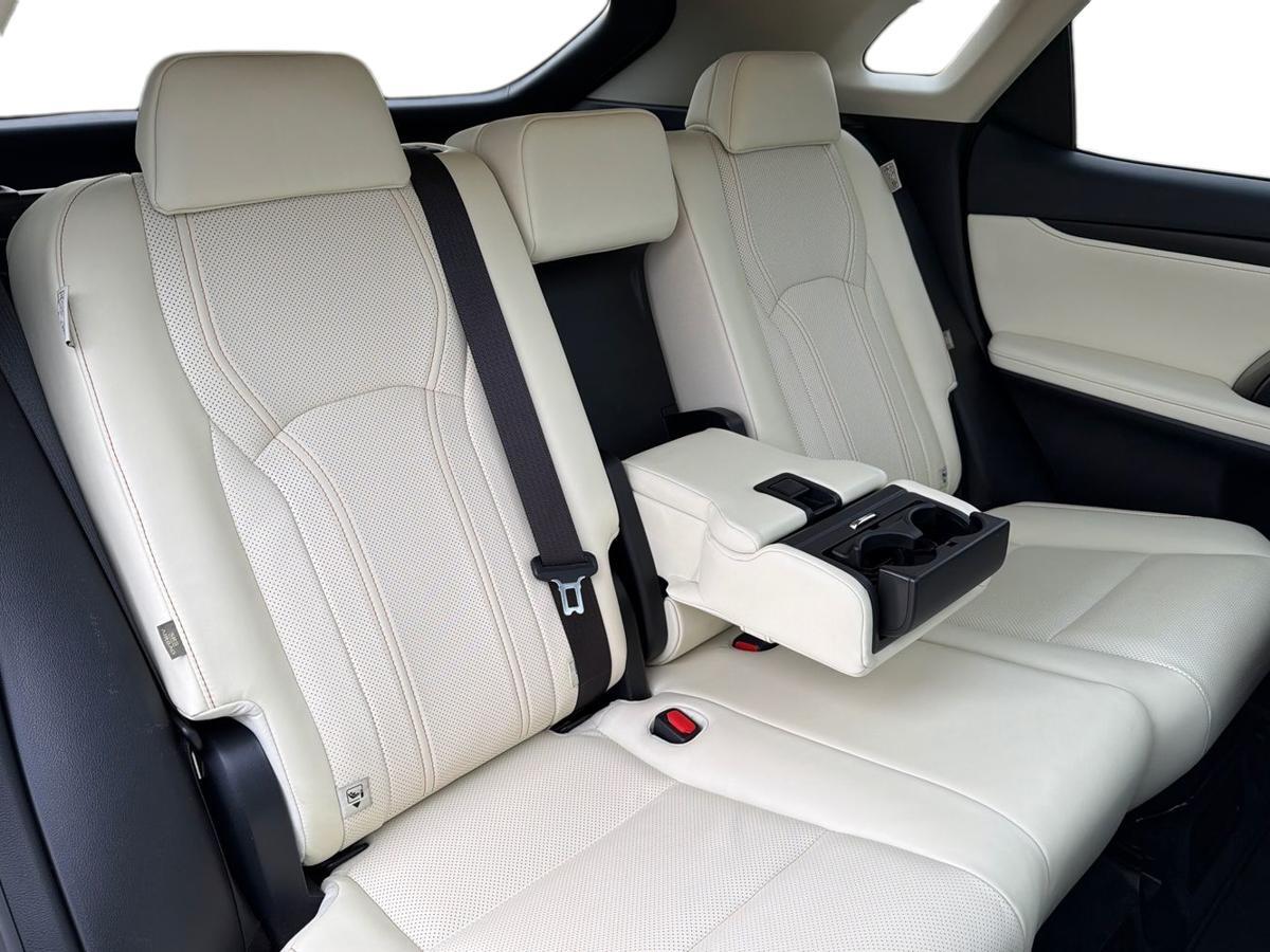 Used Lexus RX 2022 for sale - 77346363: Photo 9