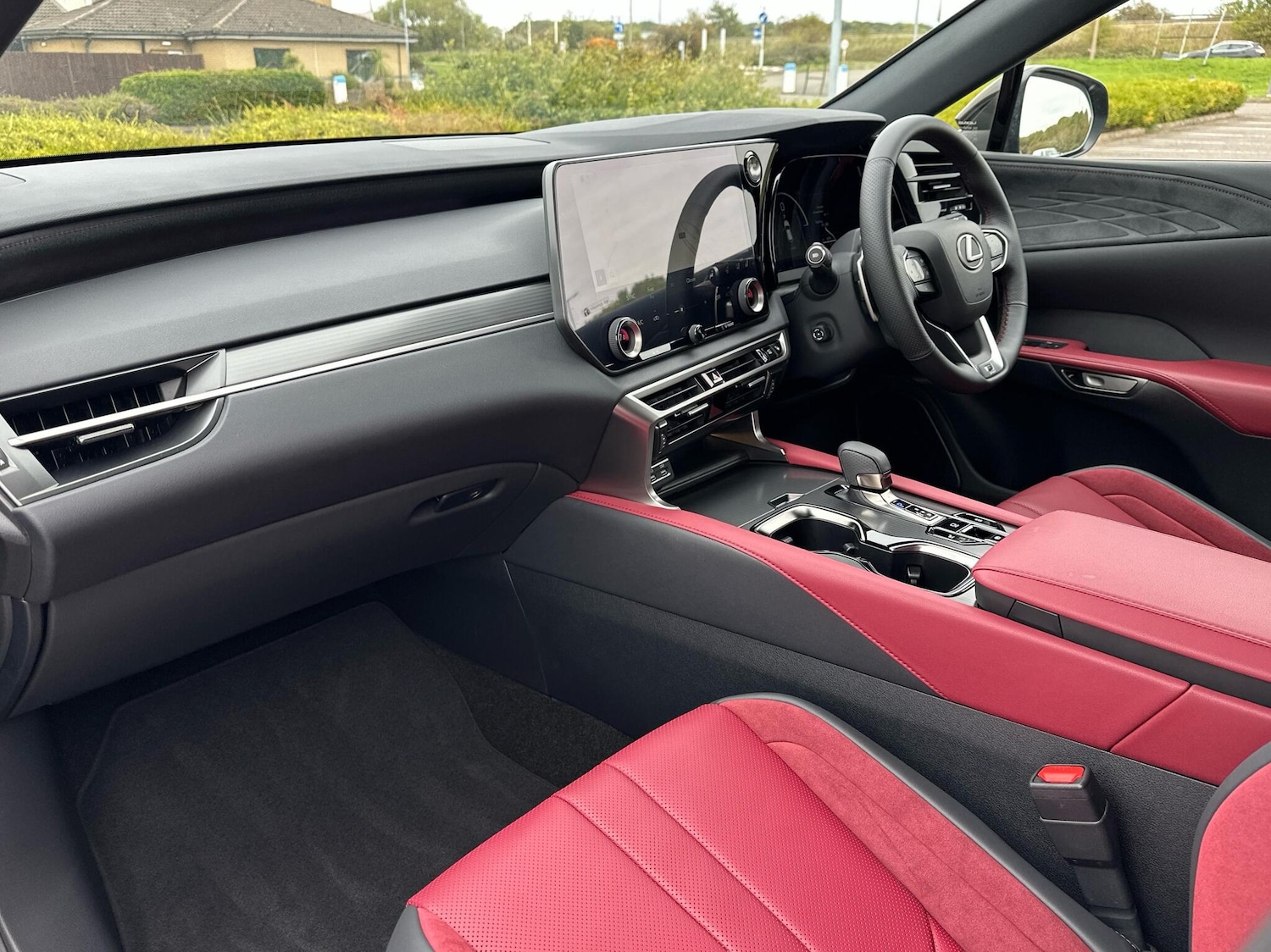 Used Lexus RX 2025 for sale - 78102522: Photo 2