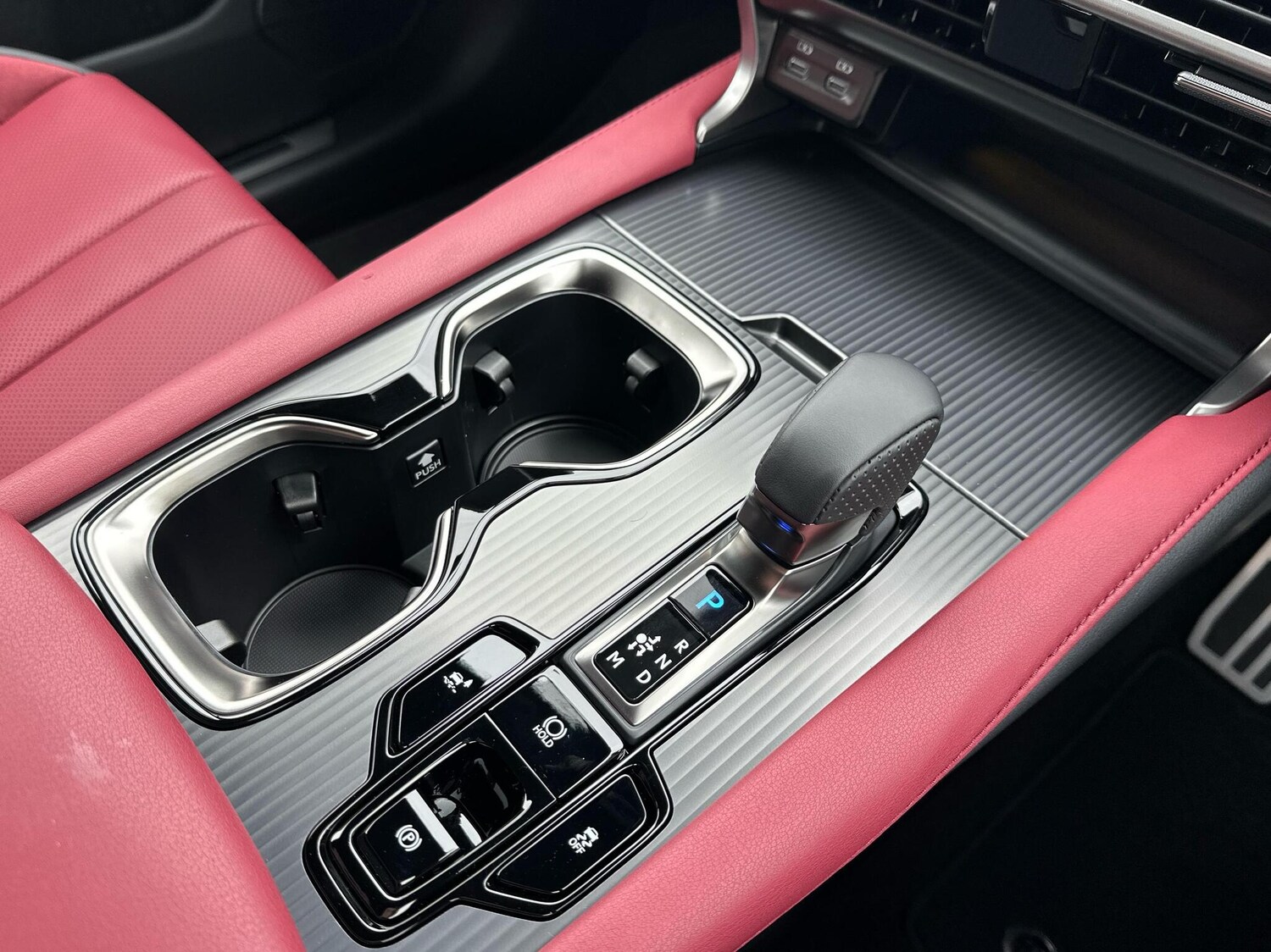 Used Lexus RX 2025 for sale - 78102522: Photo 21