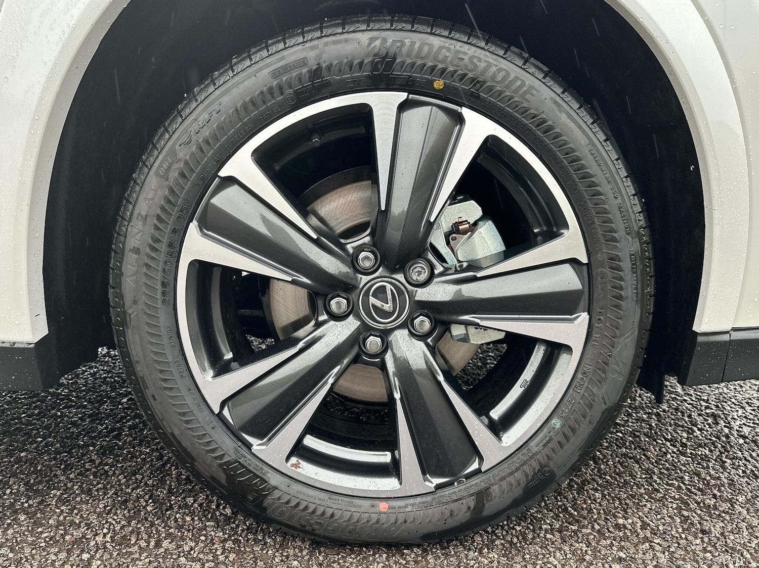 Used Lexus UX 2025 for sale - 76670962: Photo 5