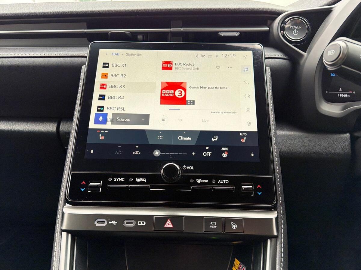 Used Lexus LBX 2024 for sale - 77855121: Photo 11