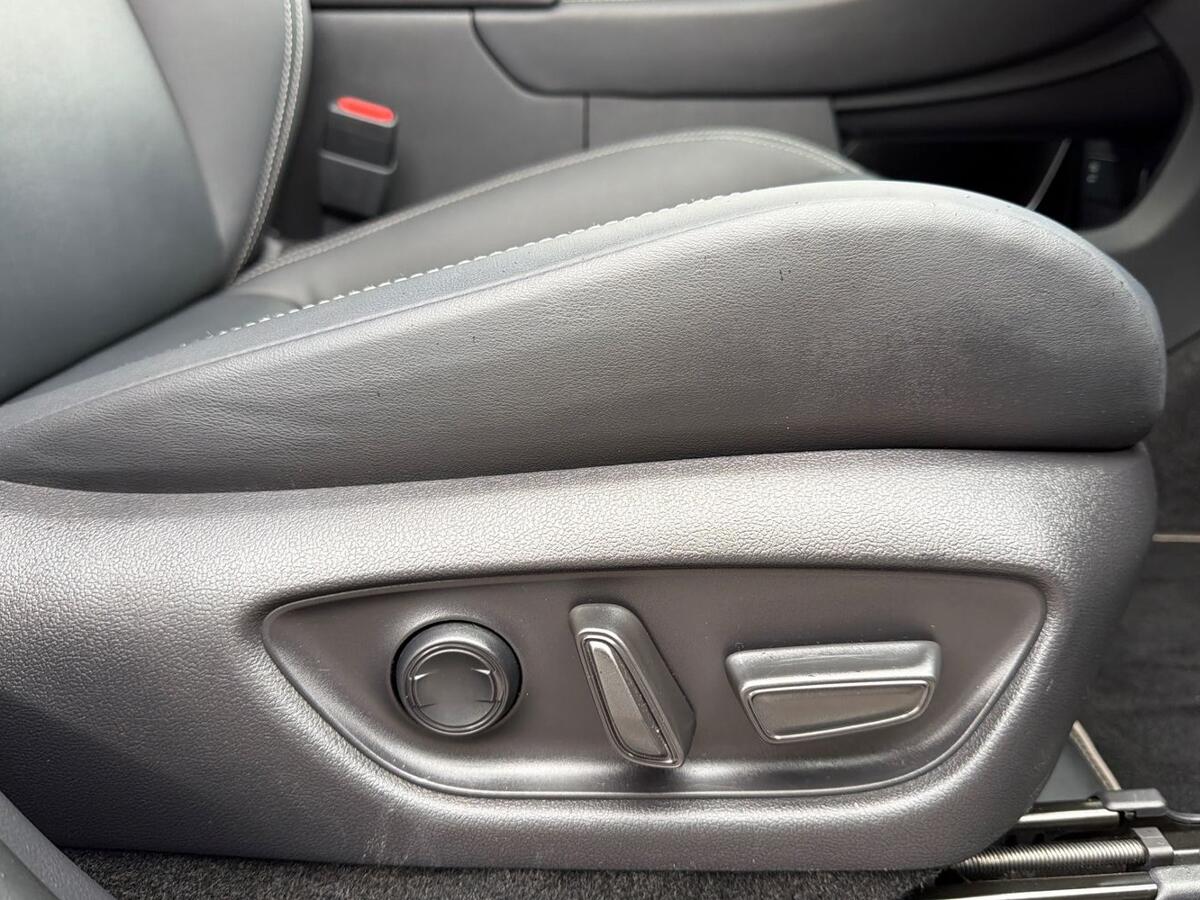 Used Lexus LBX 2024 for sale - 77855121: Photo 13