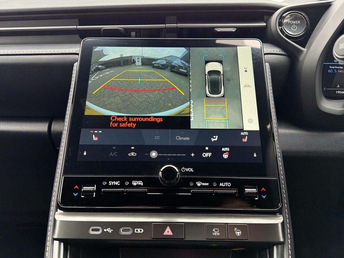 Used Lexus LBX 2024 for sale - 77855121: Photo 16