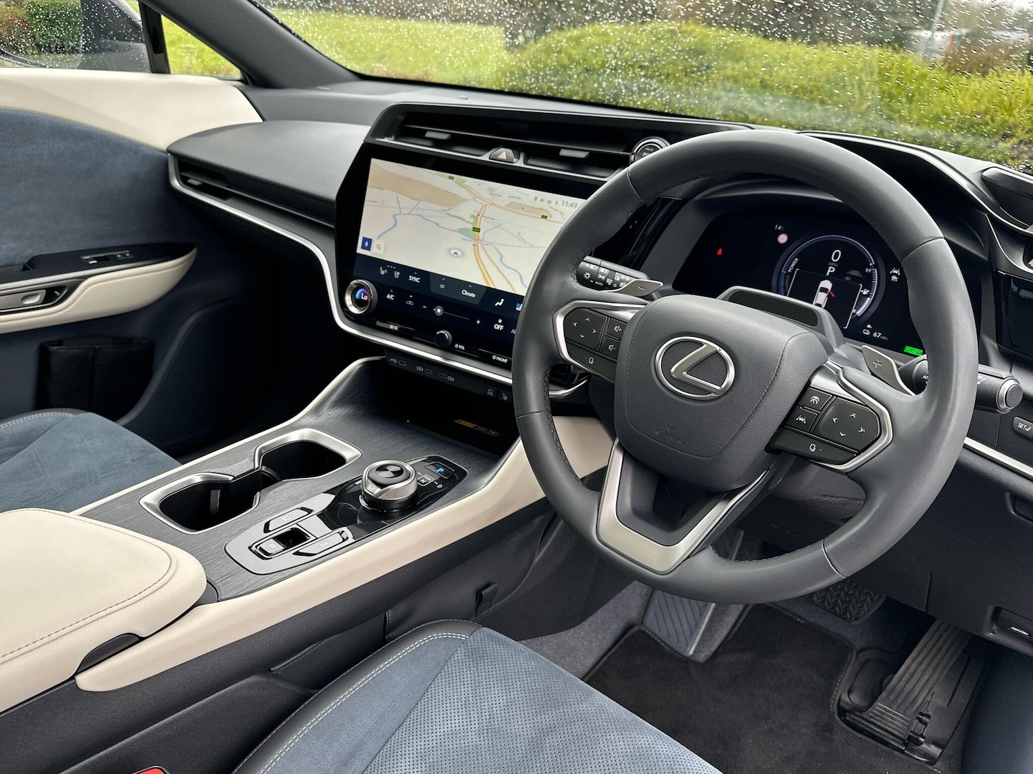 Used Lexus RZ 2023 for sale - 76574652: Photo 6