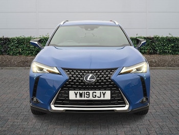 Used Lexus UX 2019 for sale - 78350867: Photo