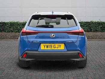Used Lexus UX 2019 for sale - 78350867: Photo