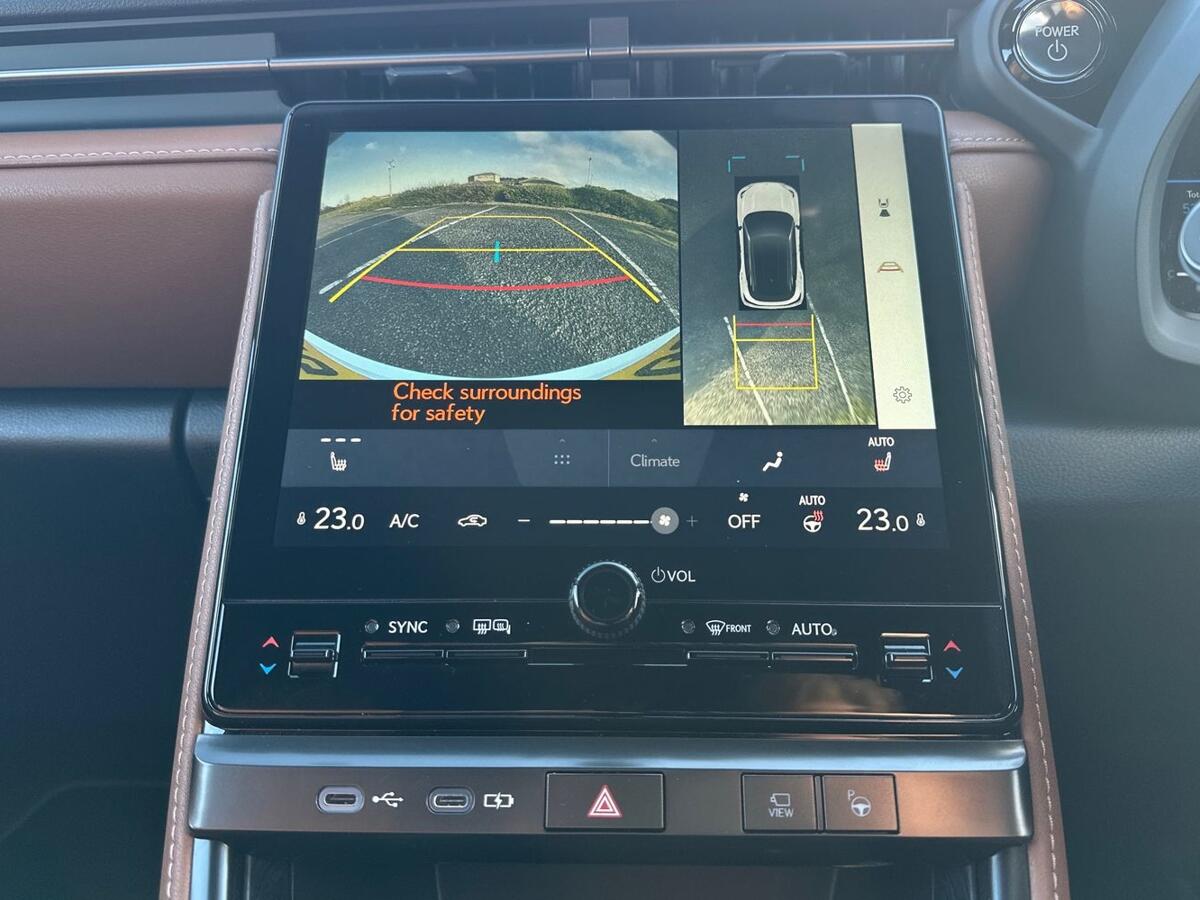 Used Lexus LBX 2025 for sale - 77013522: Photo 16