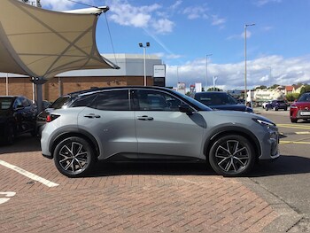 Used Lexus LBX 2025 for sale - 77013439: Photo