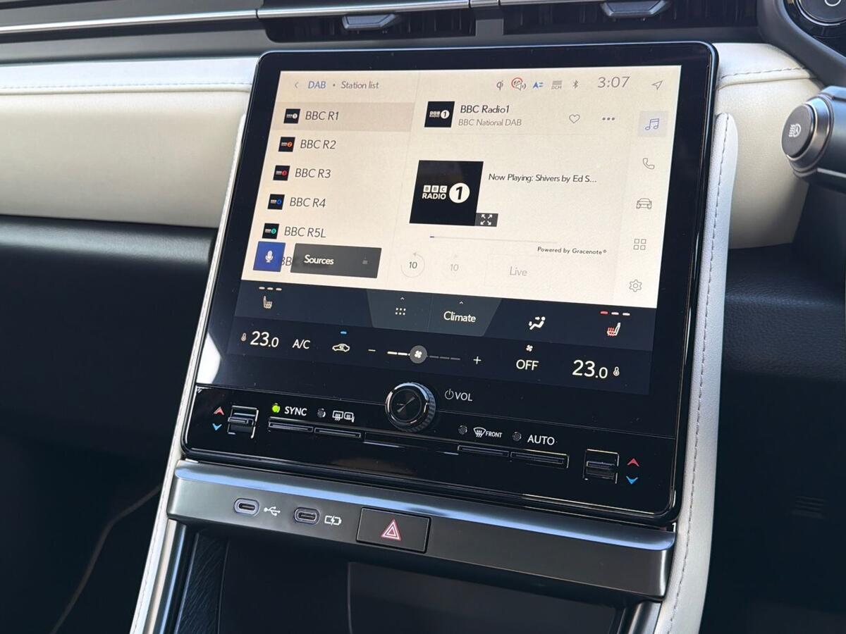 Used Lexus LBX 2026 for sale - 77770671: Photo 11