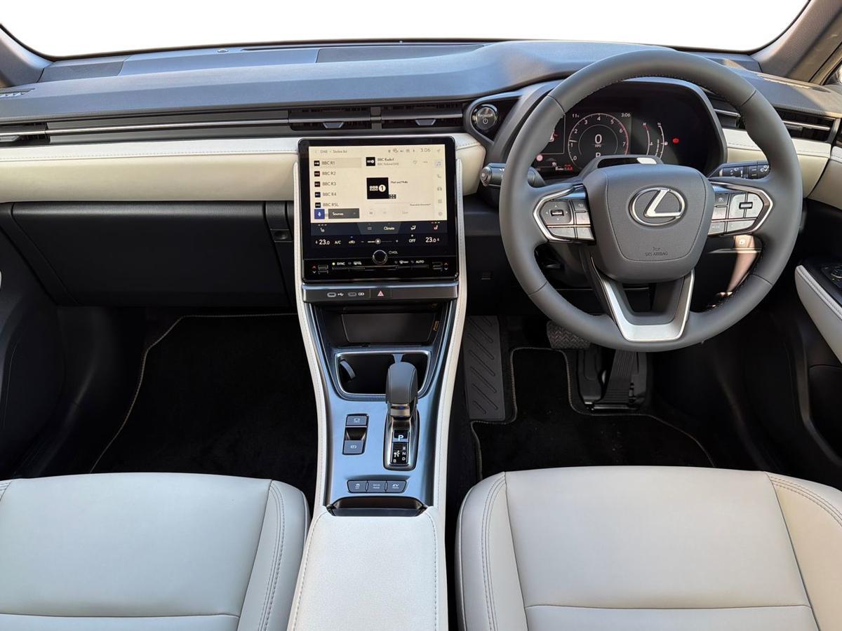 Used Lexus LBX 2026 for sale - 77770671: Photo 8