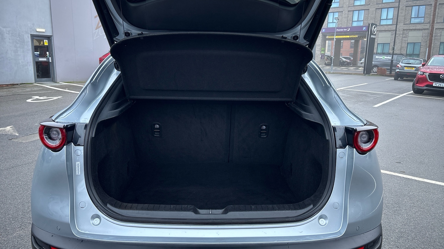 Used Mazda CX-30 2021 for sale - 77032756: Photo 4